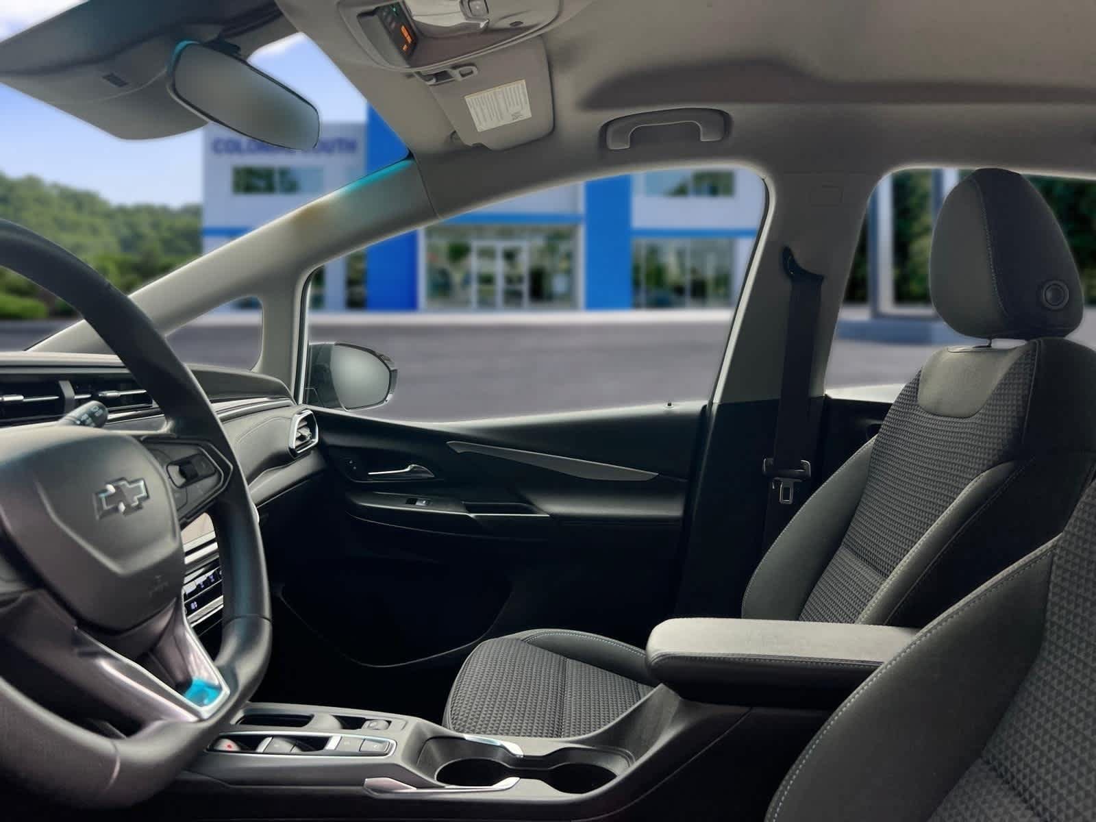 Certified 2023 Chevrolet Bolt LT w/ Driver Confidence Package FWD image 12