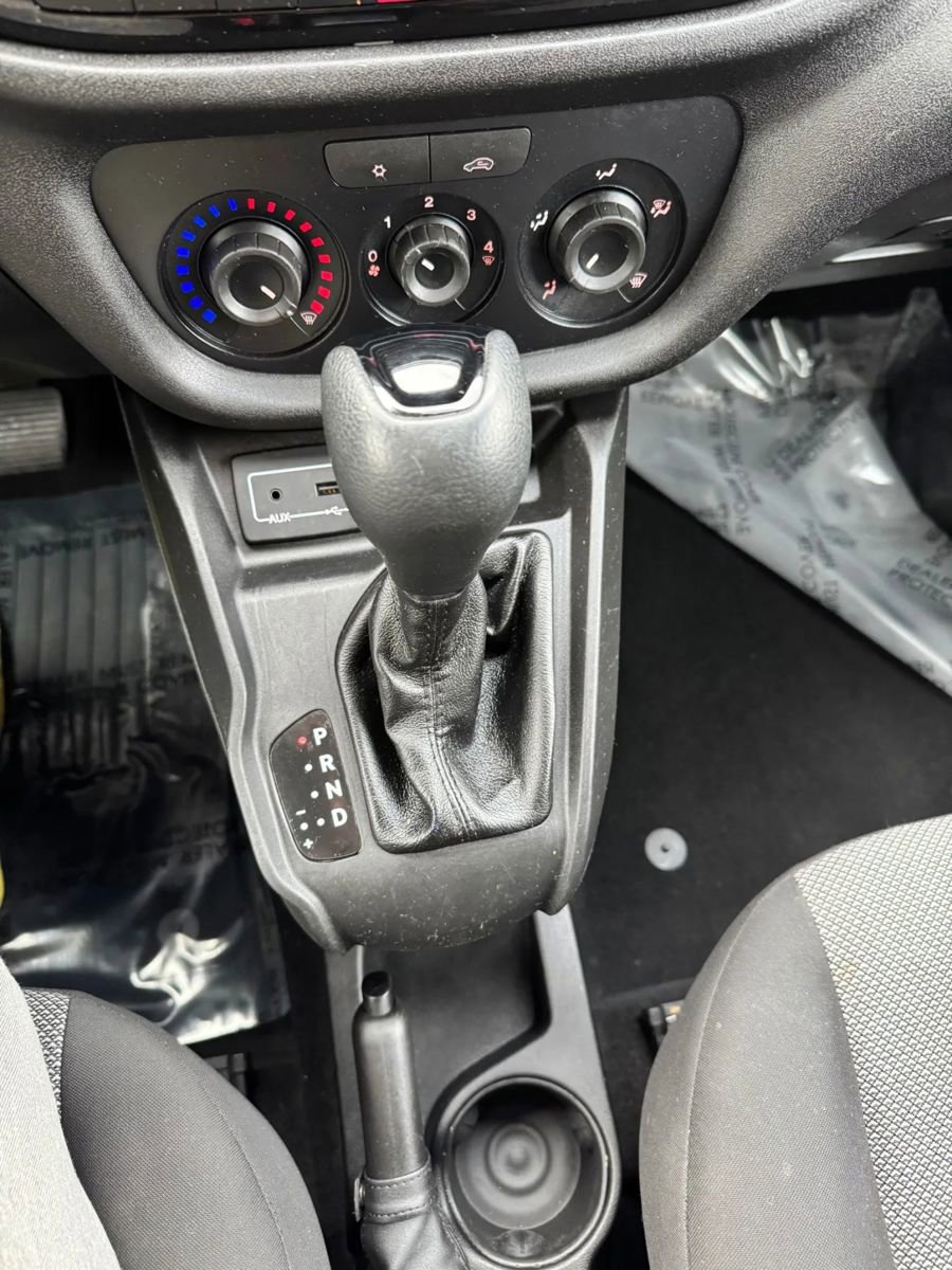 Used 2018 RAM ProMaster City Tradesman image 19