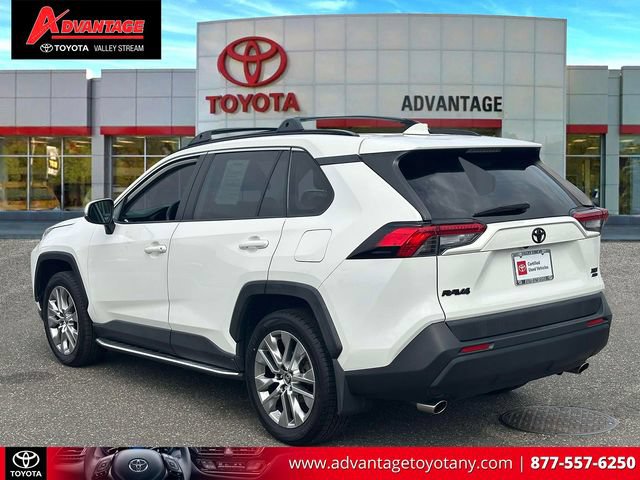Certified 2020 Toyota RAV4 XLE Premium AWD/4WD image 10
