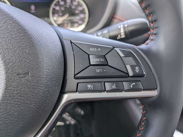 Used 2025 Nissan Sentra SR FWD image 21