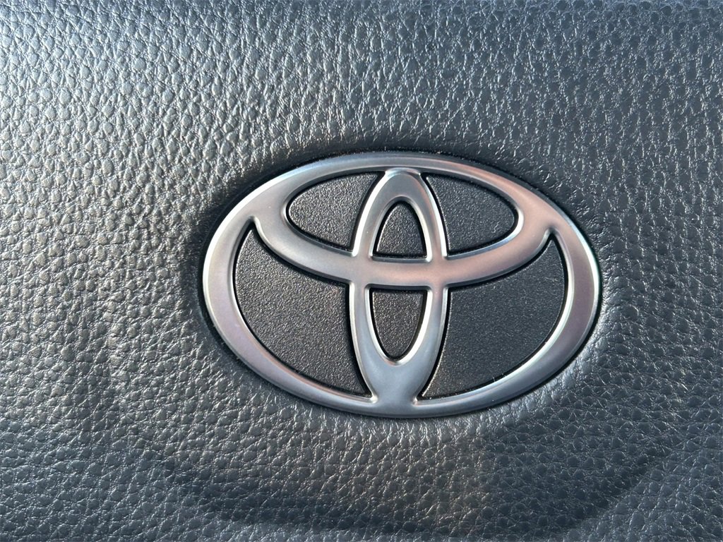 Certified 2025 Toyota 4Runner Trailhunter image 46