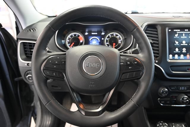 Used 2022 Jeep Cherokee Trailhawk AWD/4WD image 21