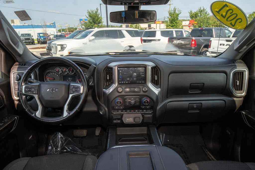 Used 2021 Chevrolet Silverado 1500 LT Trail Boss w/ Convenience Package II AWD/4WD image 18