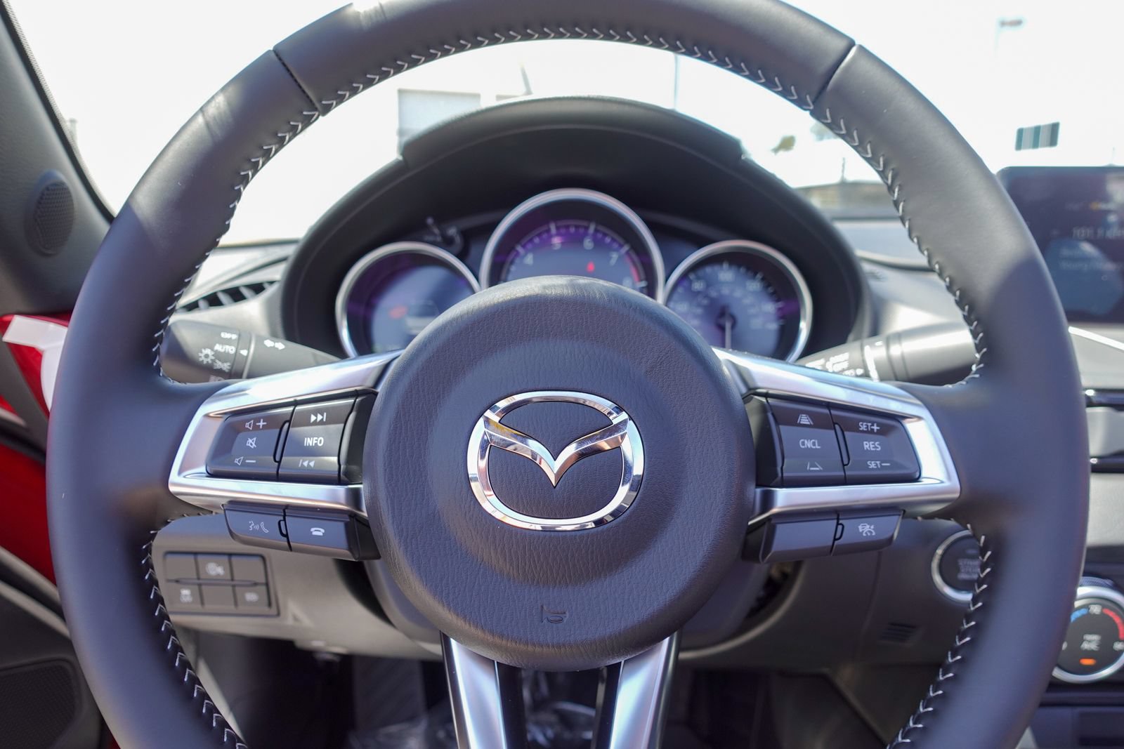 New 2026 MAZDA MX-5 Miata Grand Touring w/ Weather Package RWD image 16