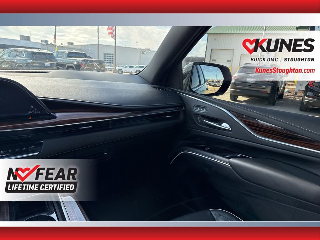 Used 2023 Cadillac Escalade Premium Luxury w/ Touring Package AWD/4WD image 38