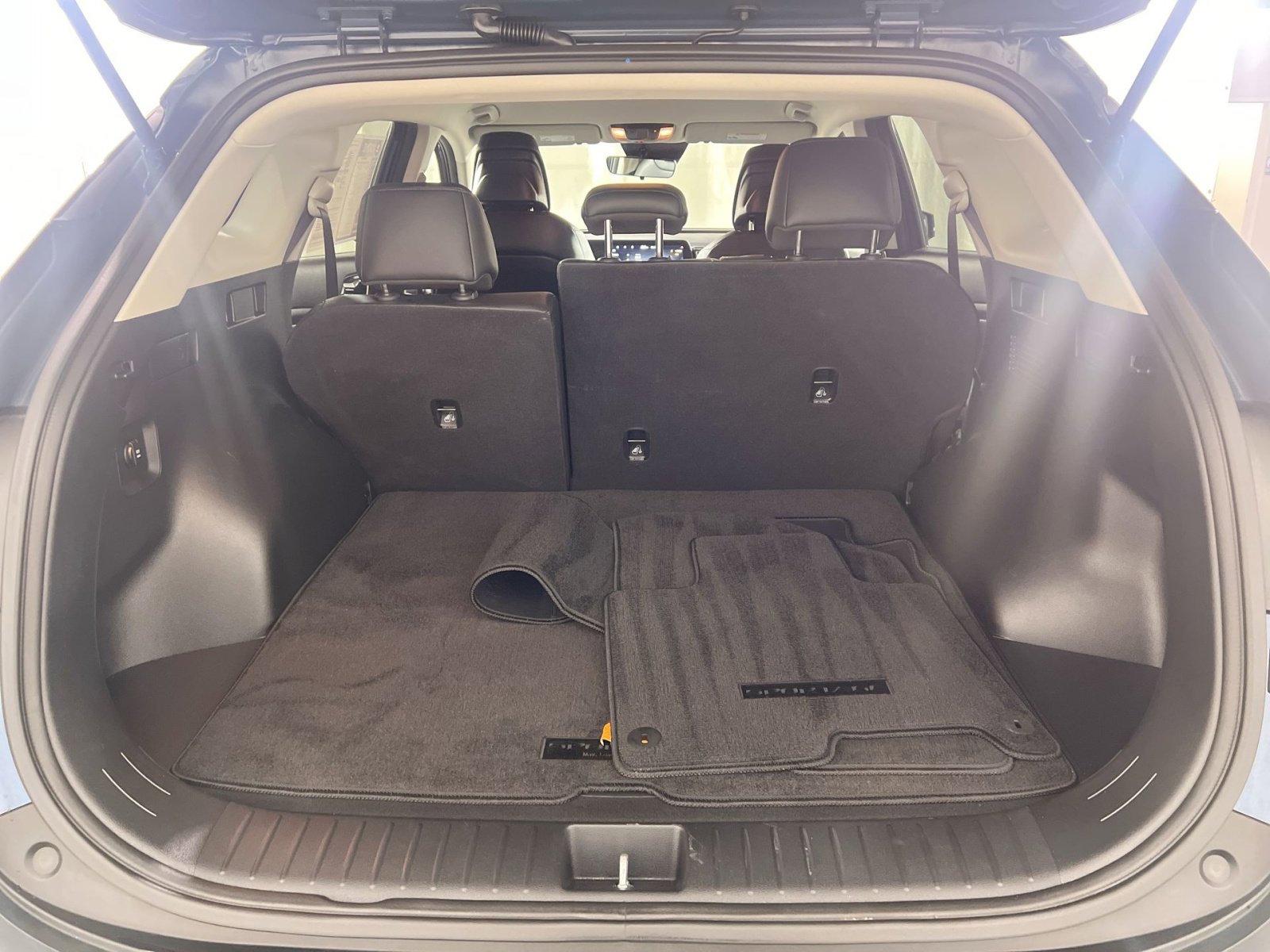 Used 2023 Kia Sportage EX image 26