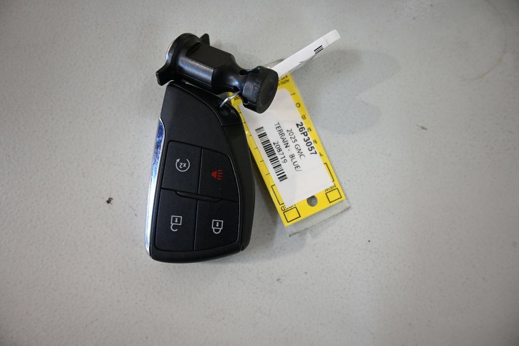 Used 2025 GMC Terrain Elevation AWD/4WD image 11