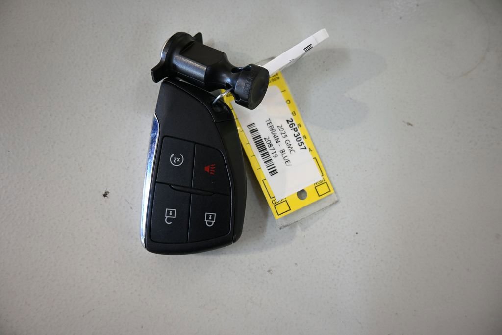 Used 2025 GMC Terrain Elevation AWD/4WD image 11