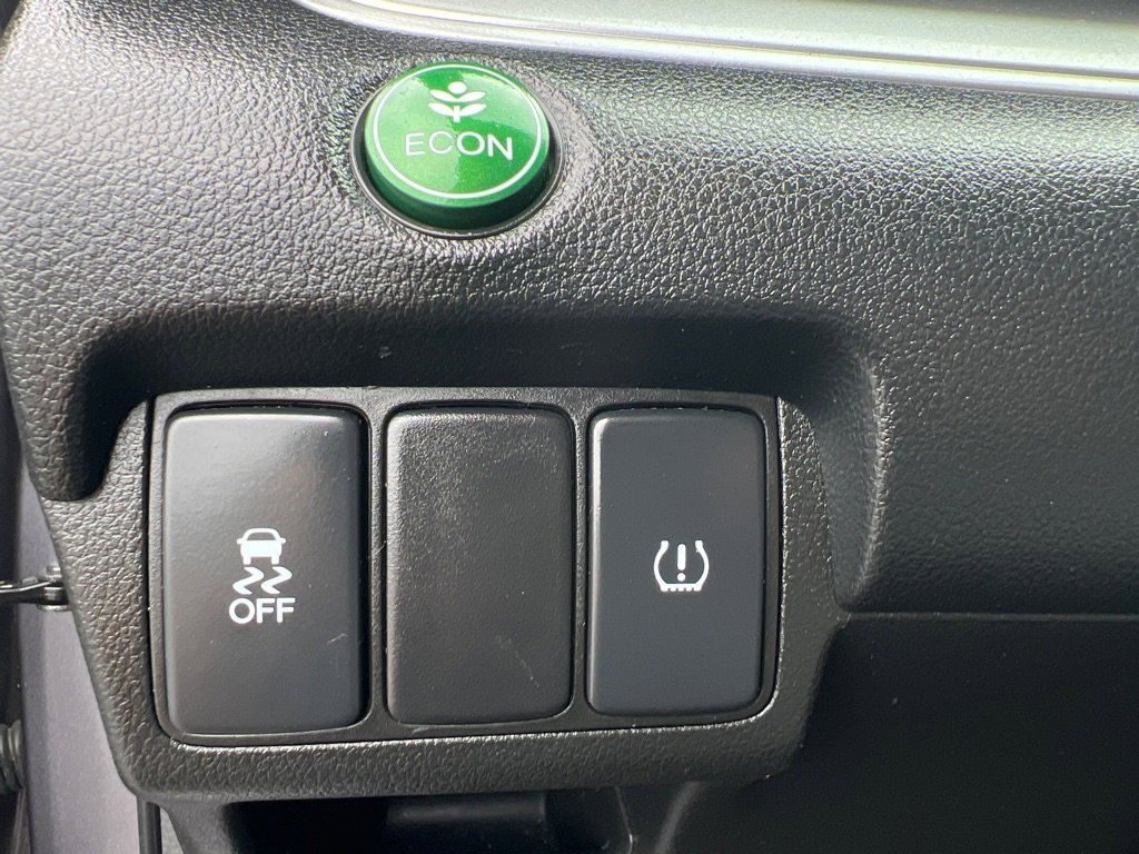Used 2015 Honda CR-V LX image 25