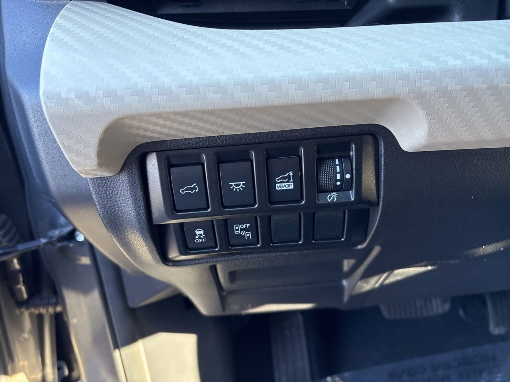 Certified 2022 Subaru Ascent Premium w/ Convenience Package image 23