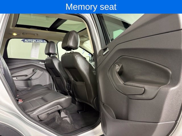 Used 2016 Ford Escape Titanium AWD/4WD image 18