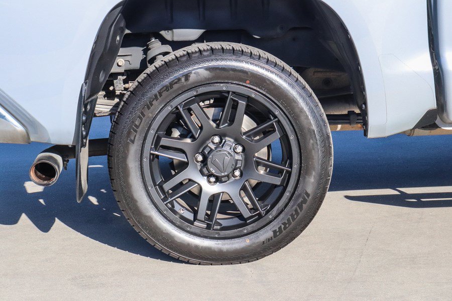 Certified 2021 Toyota Tundra SR5 w/ SR5 Leather Package RWD image 13