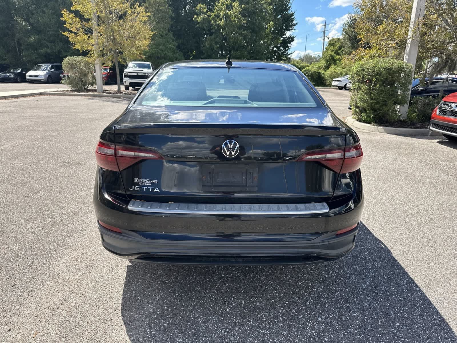 Used 2022 Volkswagen Jetta S FWD image 5