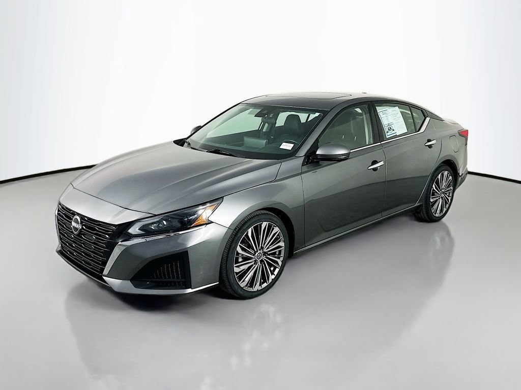 Used 2023 Nissan Altima 2.5 SL FWD video 3