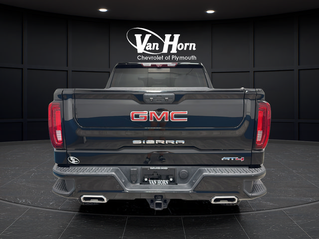 Used 2023 GMC Sierra 1500 AT4 w/ AT4 Premium Package AWD/4WD image 9