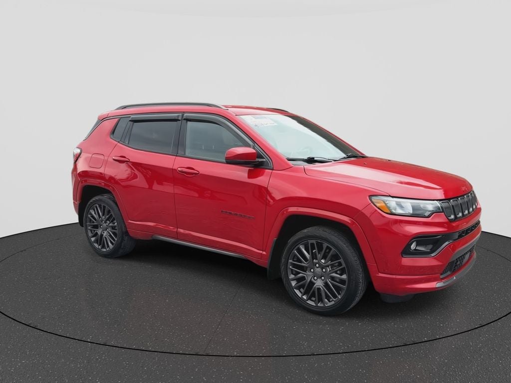 Used 2022 Jeep Compass Limited AWD/4WD image 2