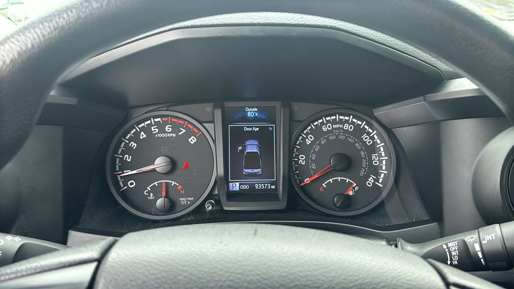 Used 2021 Toyota Tacoma SR AWD/4WD image 15