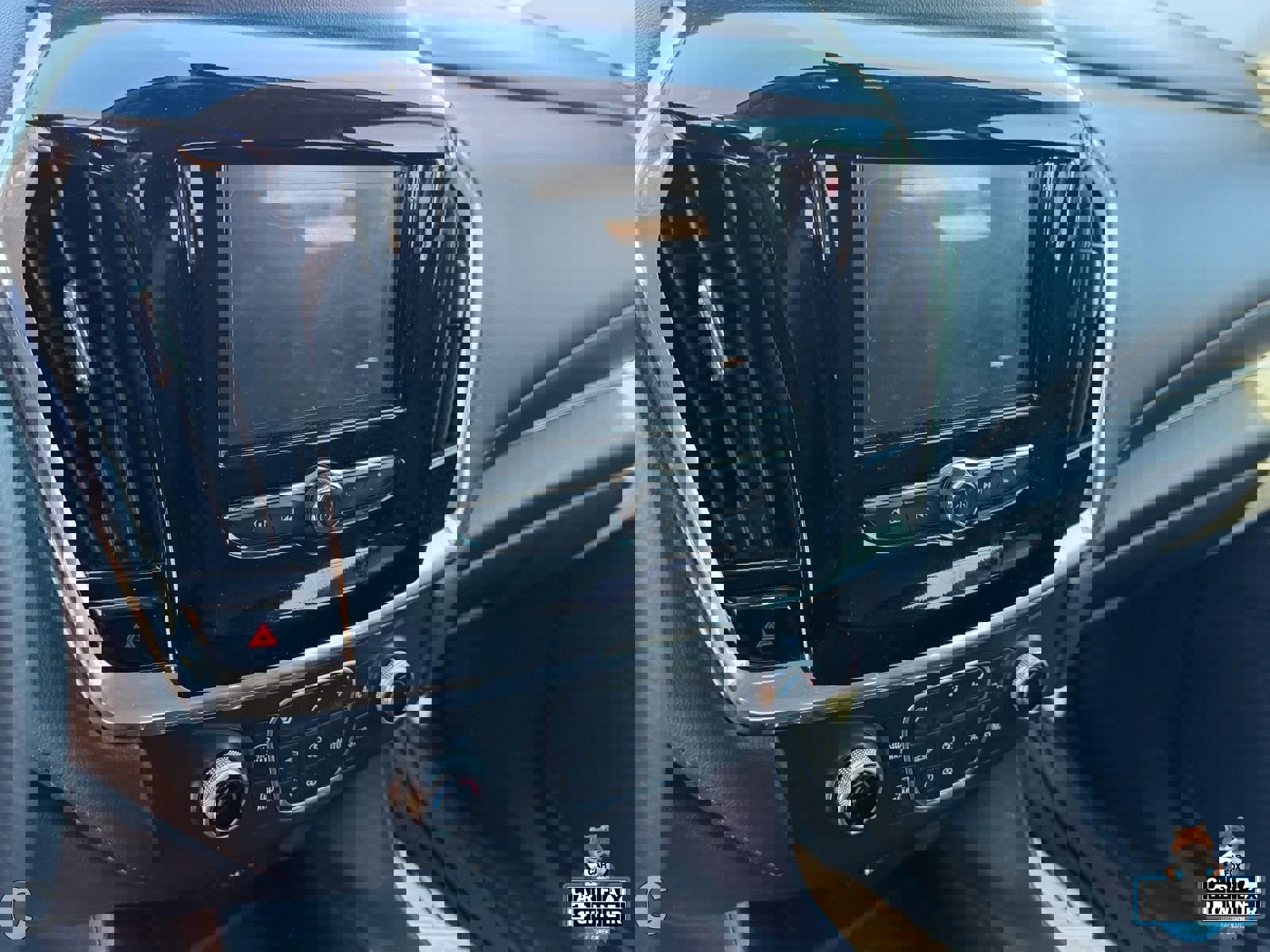 Used 2018 Chevrolet Traverse LS FWD image 9