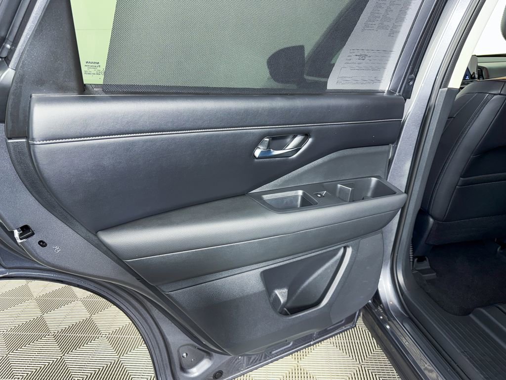 Certified 2023 Nissan Pathfinder SL image 42