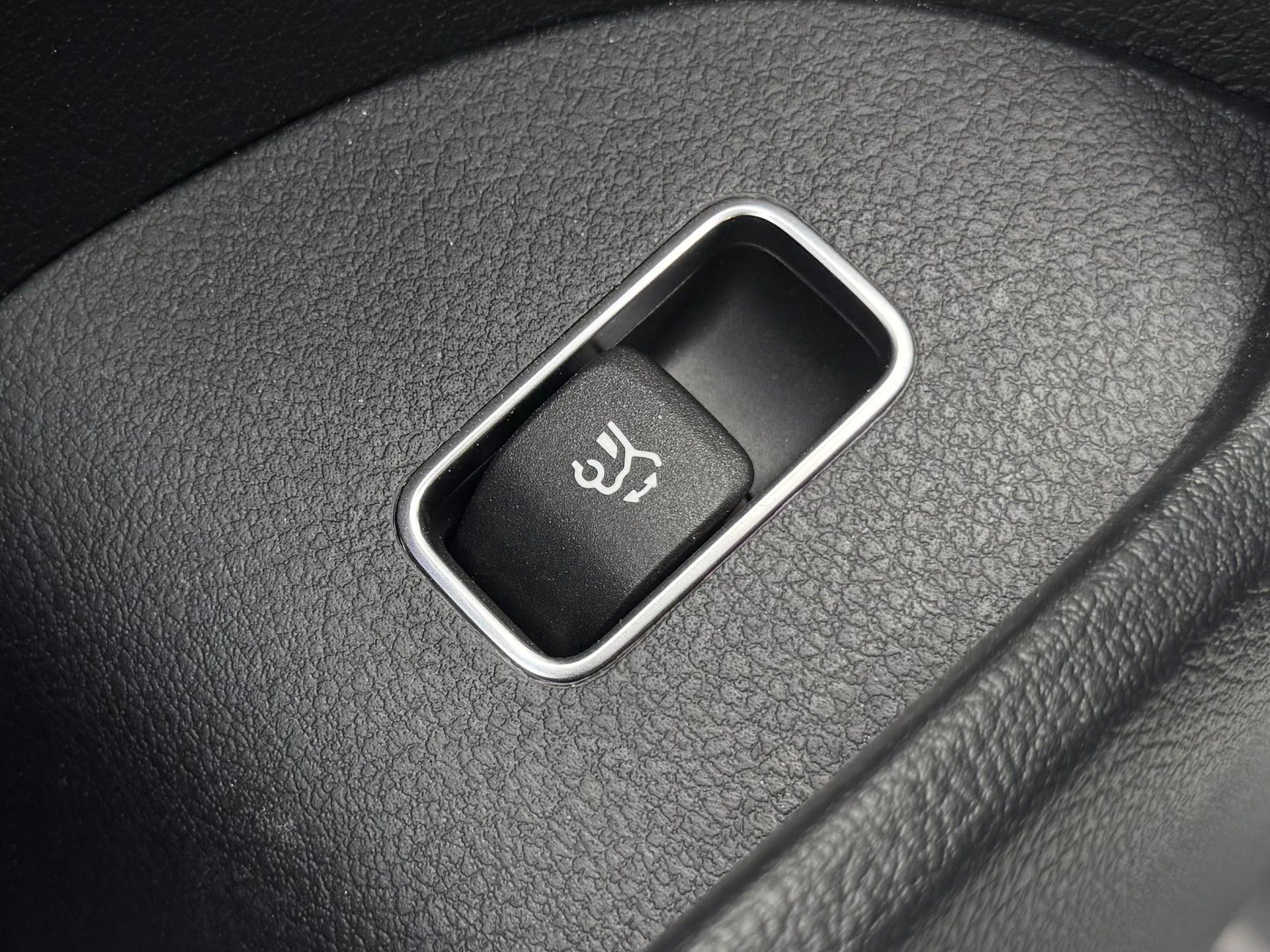 Used 2024 Mercedes-Benz GLE 53 AMG 4MATIC Coupe image 89