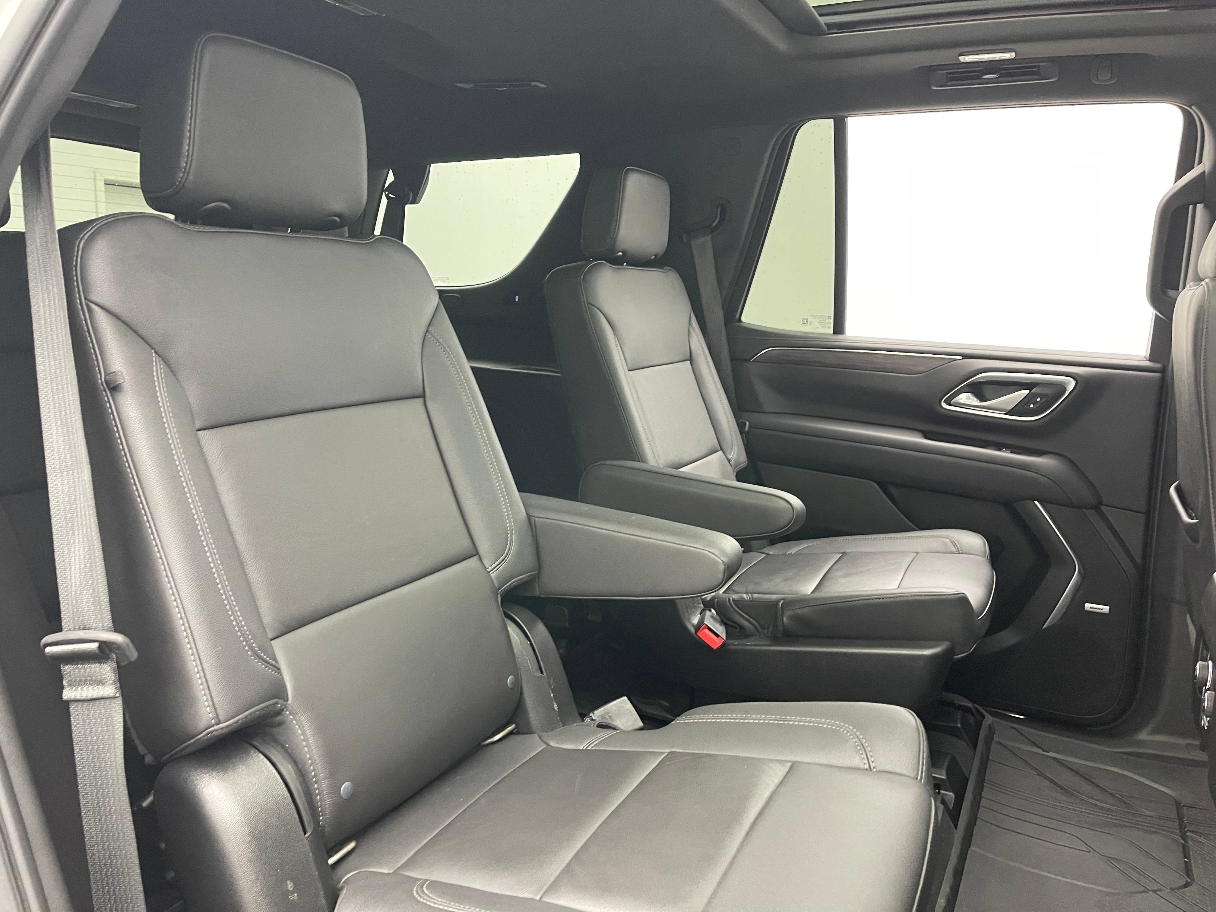 Used 2022 Chevrolet Tahoe Z71 w/ Z71 Off-Road Package AWD/4WD image 41