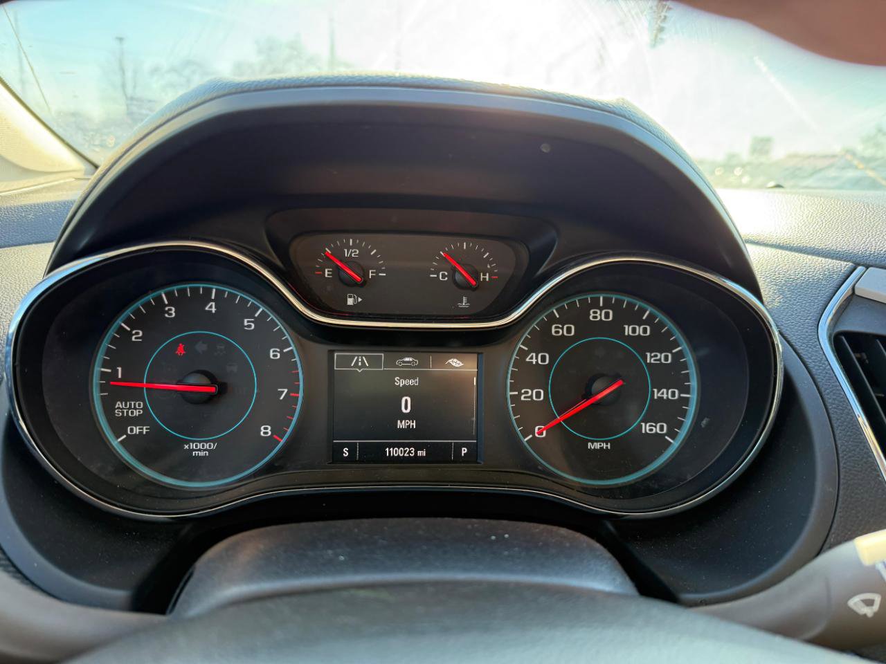 Used 2018 Chevrolet Cruze LS image 21