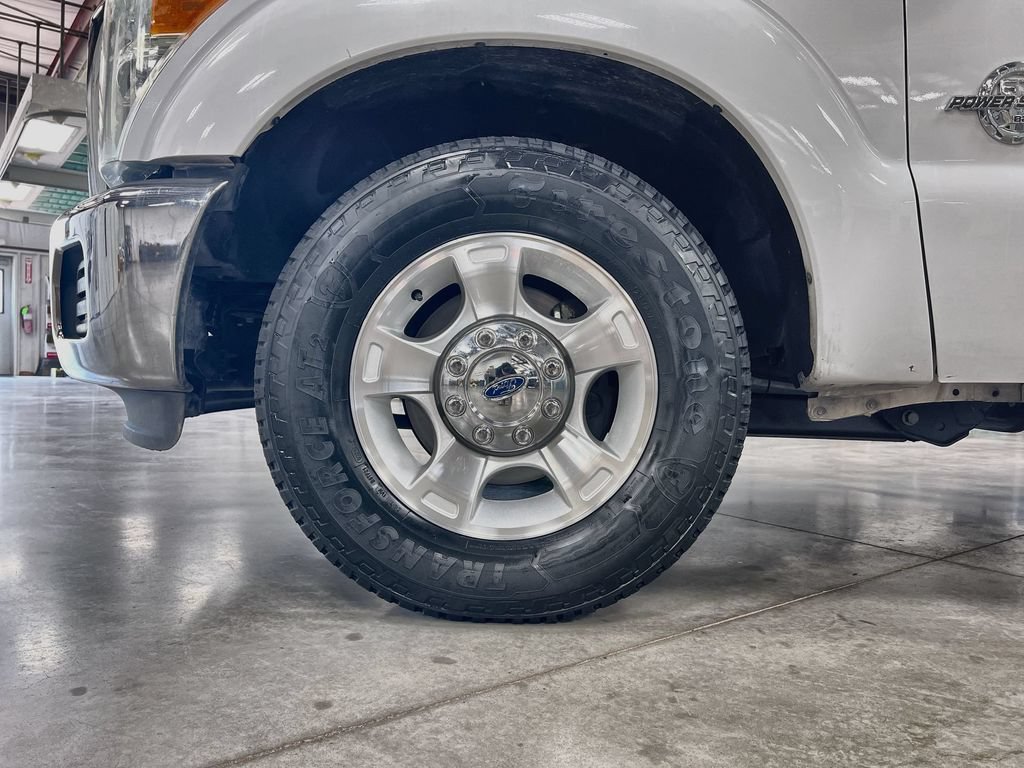 Used 2015 Ford F250 XLT RWD image 12