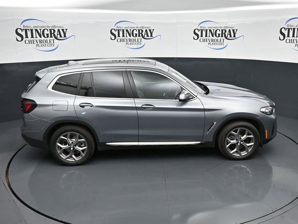 Used 2024 BMW X3 xDrive30i w/ Premium Package image 16