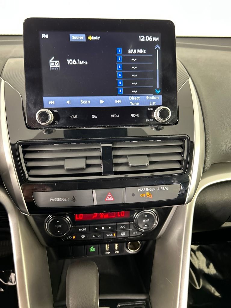 Used 2025 Mitsubishi Eclipse Cross SE image 13