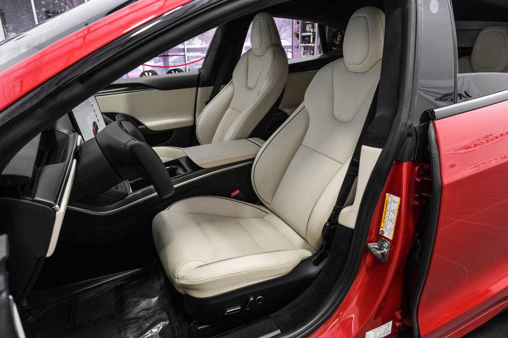 Used 2023 Tesla Model S Plaid image 34
