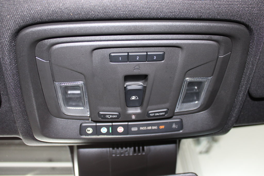 Used 2023 Chevrolet Silverado 1500 ZR2 AWD/4WD image 22