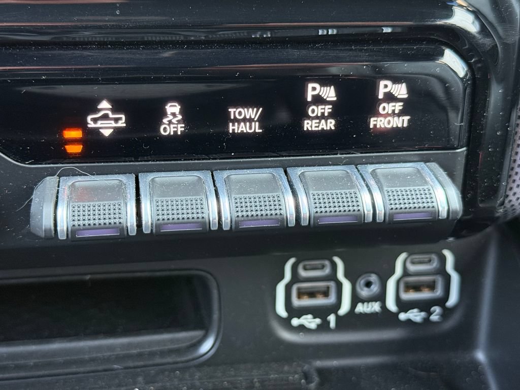 Used 2020 RAM 1500 Limited AWD/4WD image 33