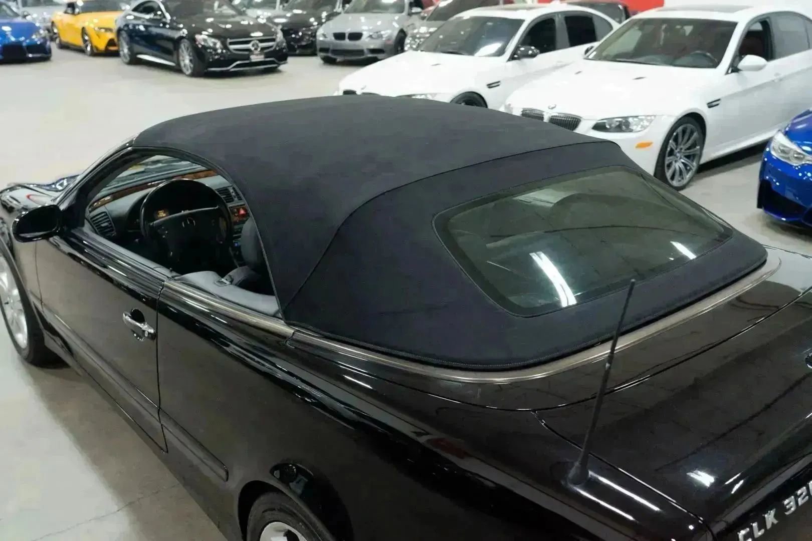 Used 2003 Mercedes-Benz CLK 320 Cabriolet image 28