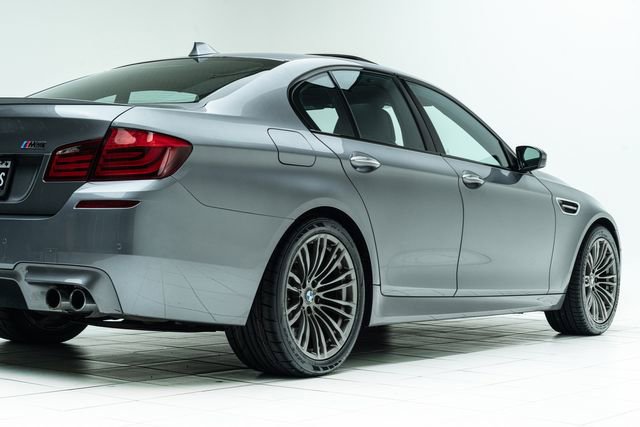 Used 2013 BMW M5 image 12