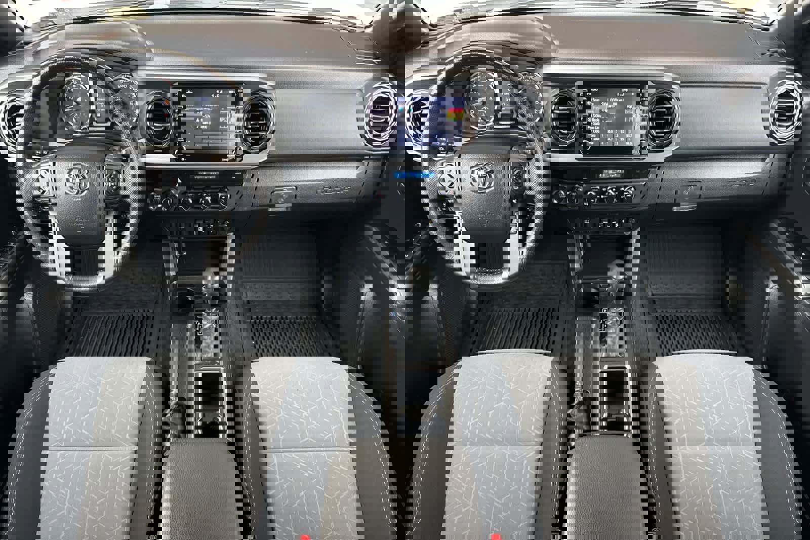 Certified 2023 Toyota Tacoma TRD Off-Road image 3