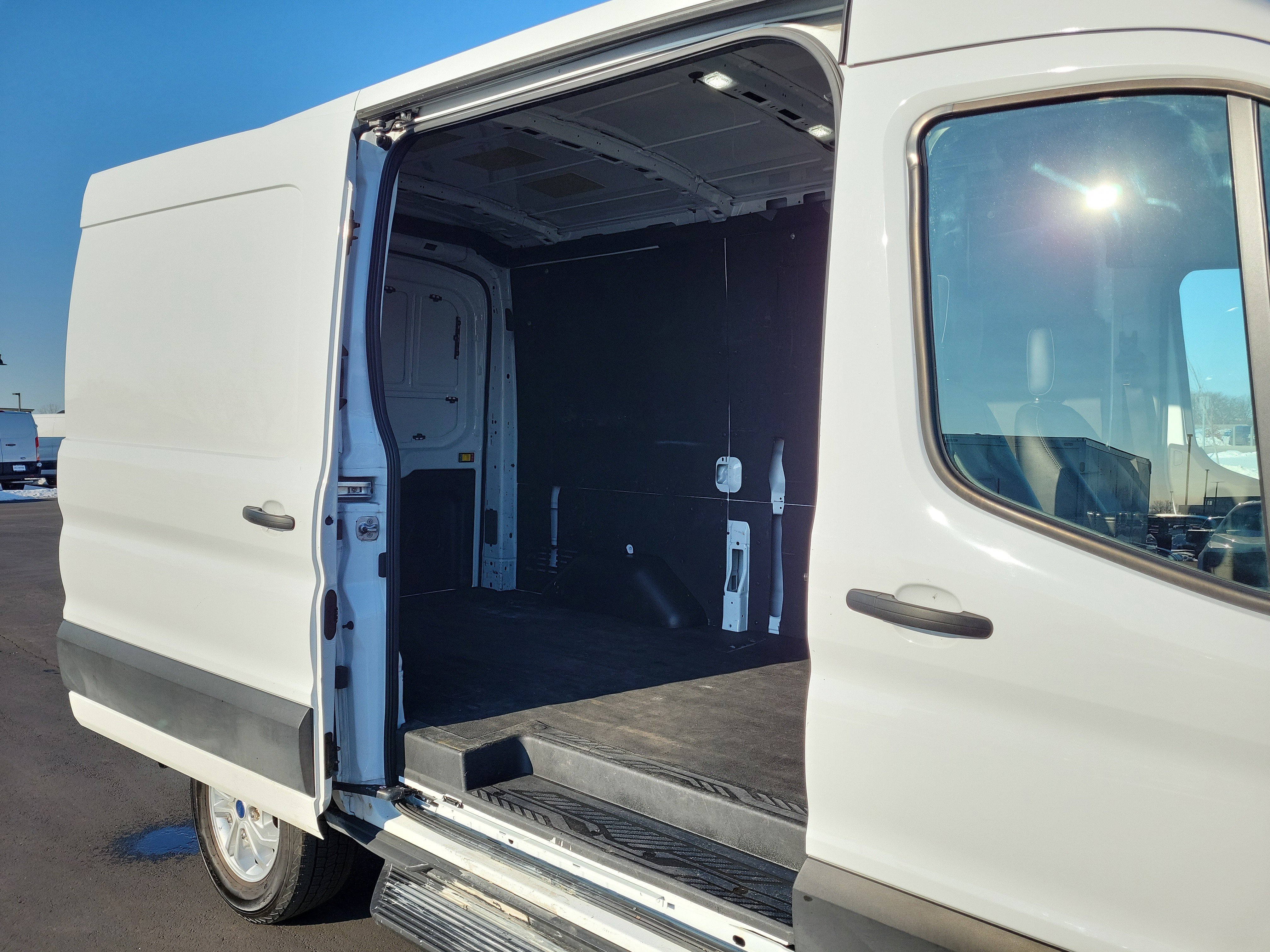 Used 2023 Ford Transit 250 Medium Roof w/ Load Area Protection Package image 10