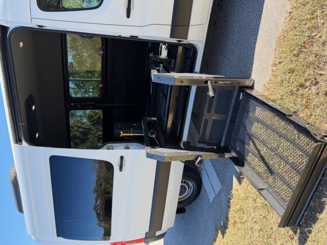 Used 2020 Freightliner Sprinter 2500 image 16