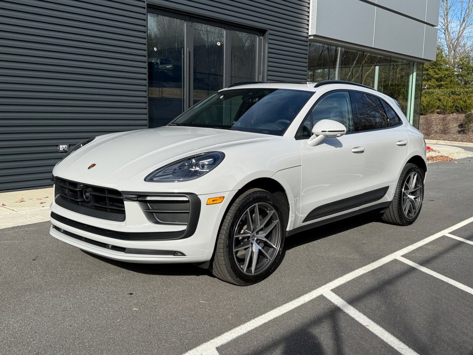 Certified 2025 Porsche Macan