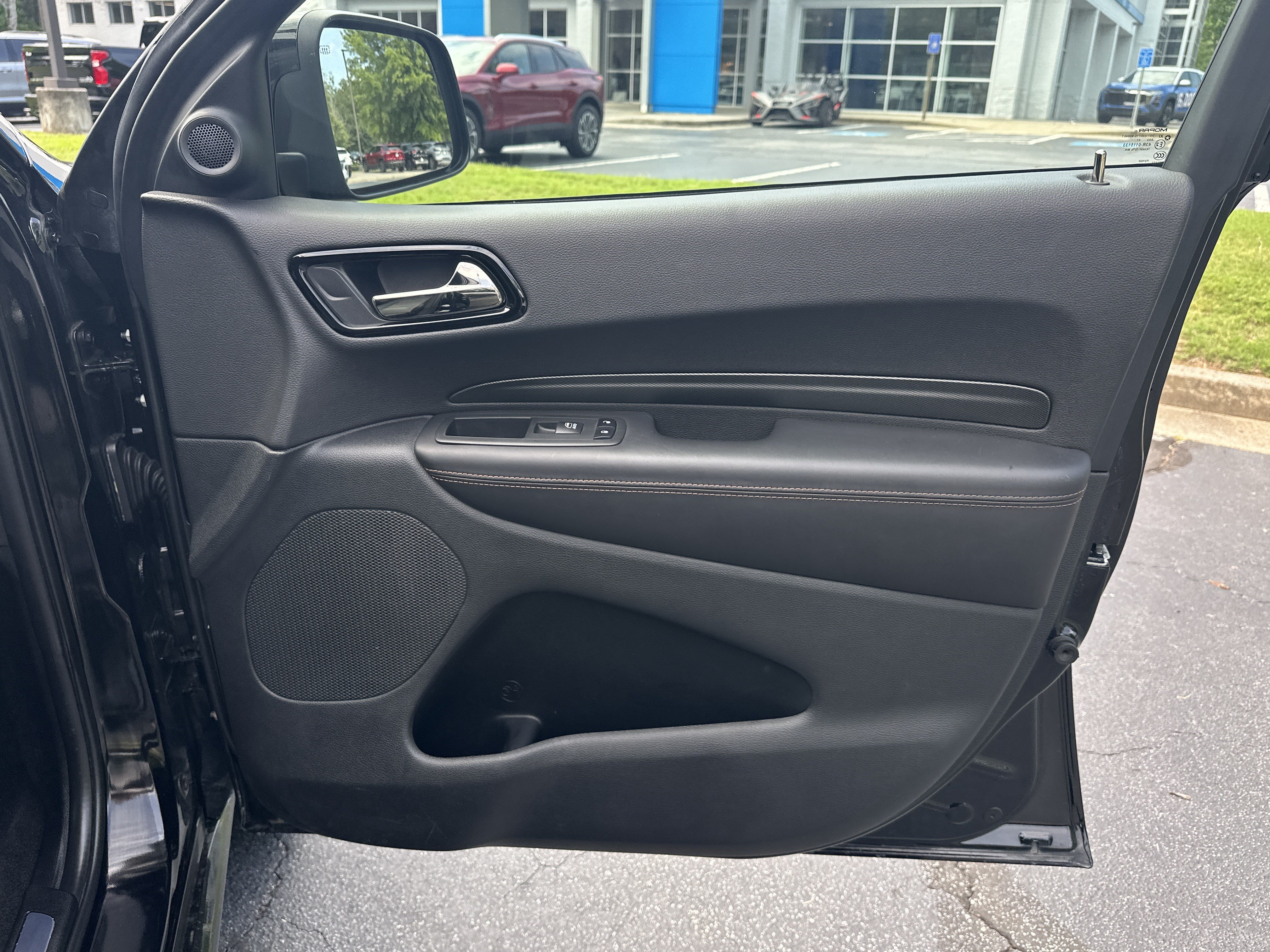 Used 2021 Dodge Durango R/T w/ Blacktop Package AWD/4WD image 11