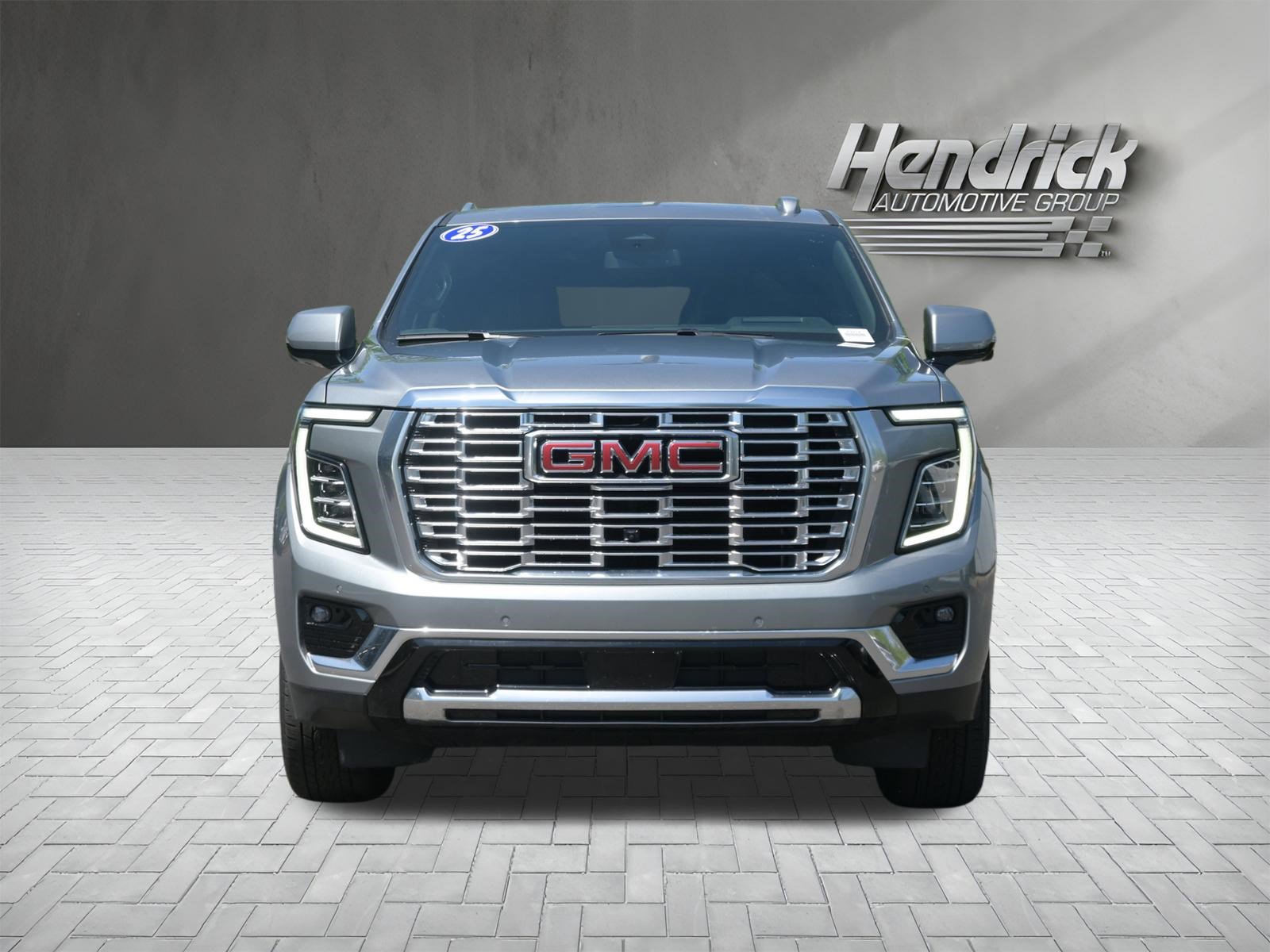Used 2025 GMC Yukon Denali image 3