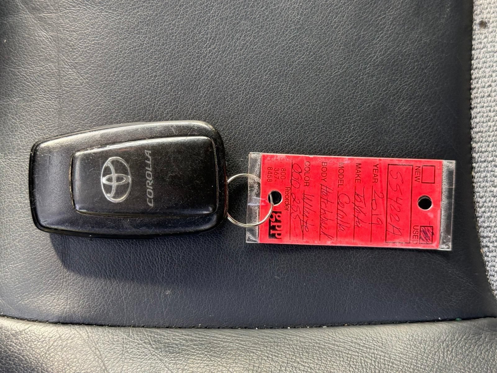 Used 2019 Toyota Corolla XSE FWD image 48
