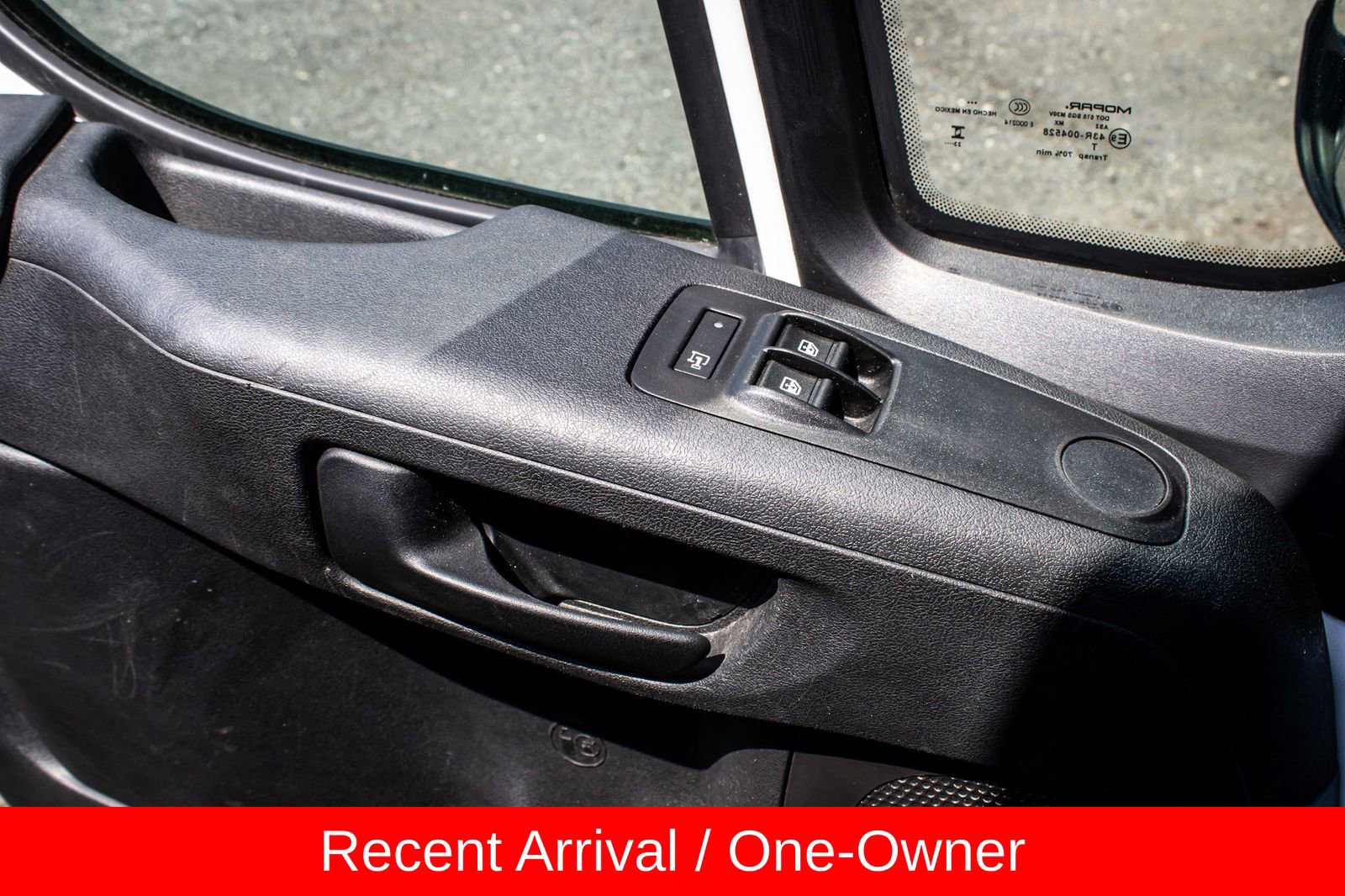 Used 2023 RAM ProMaster 2500 image 21