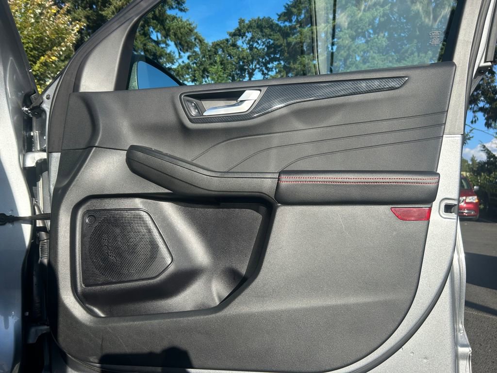 Used 2023 Ford Escape ST-Line w/ Tech Pack #1 image 26