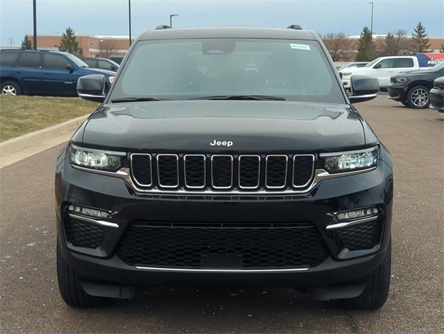 Used 2024 Jeep Grand Cherokee Limited image 8