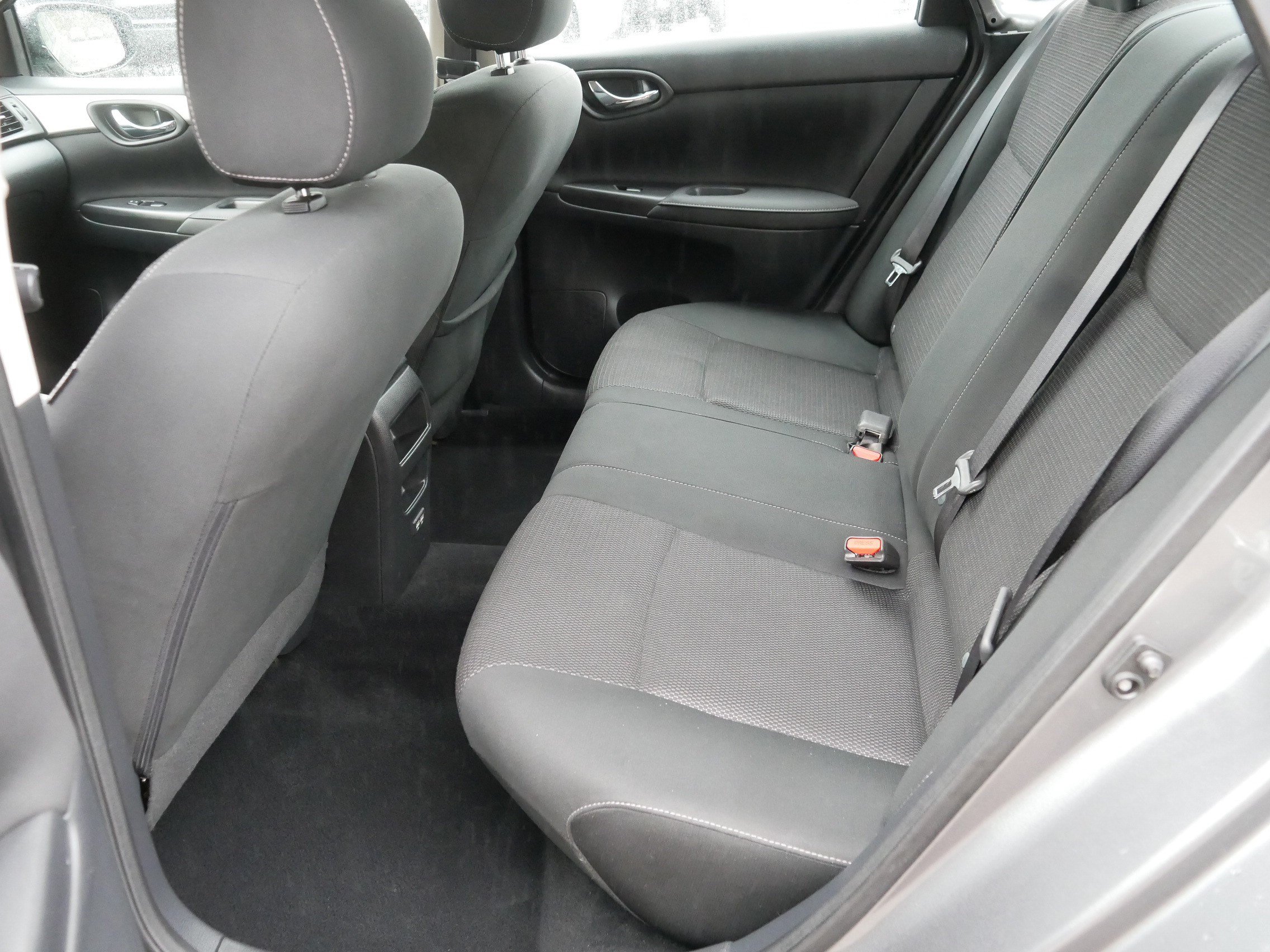 Certified 2019 Nissan Sentra S FWD image 34