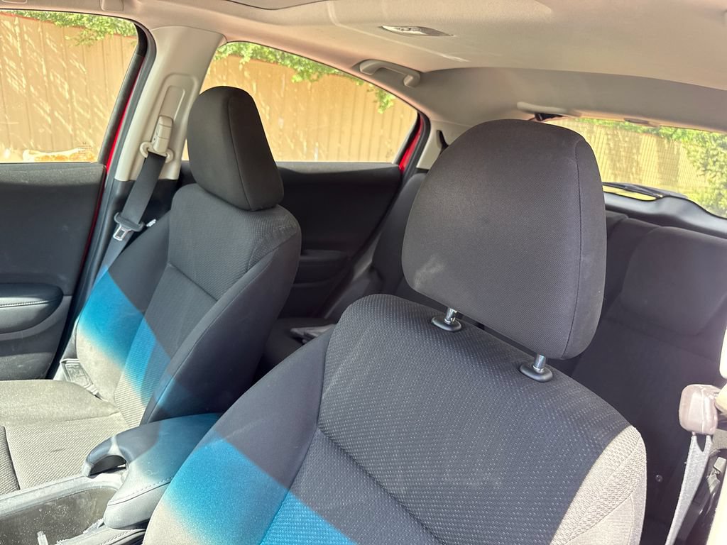 Used 2017 Honda HR-V EX image 11