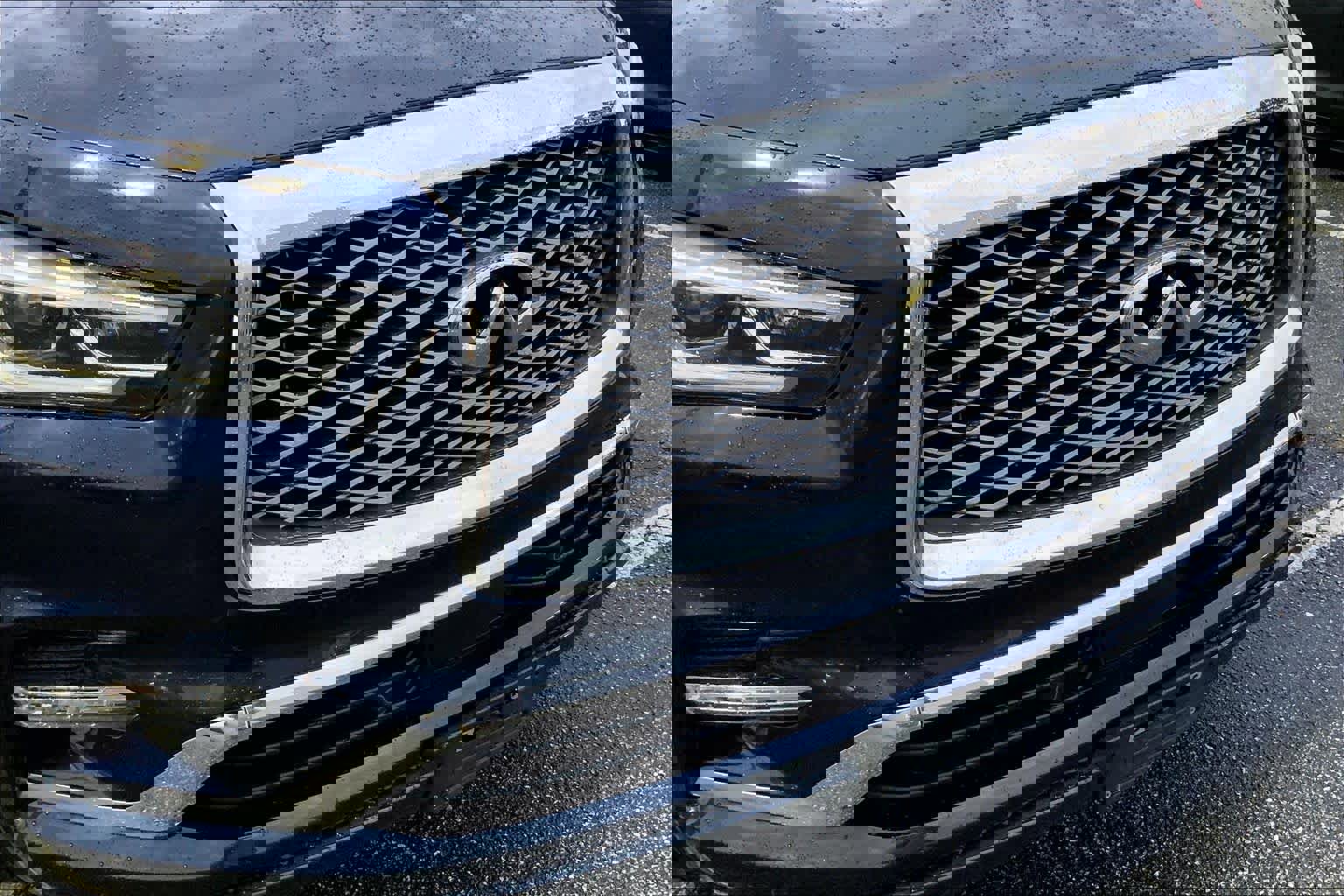 Used 2024 INFINITI QX80 Luxe image 30