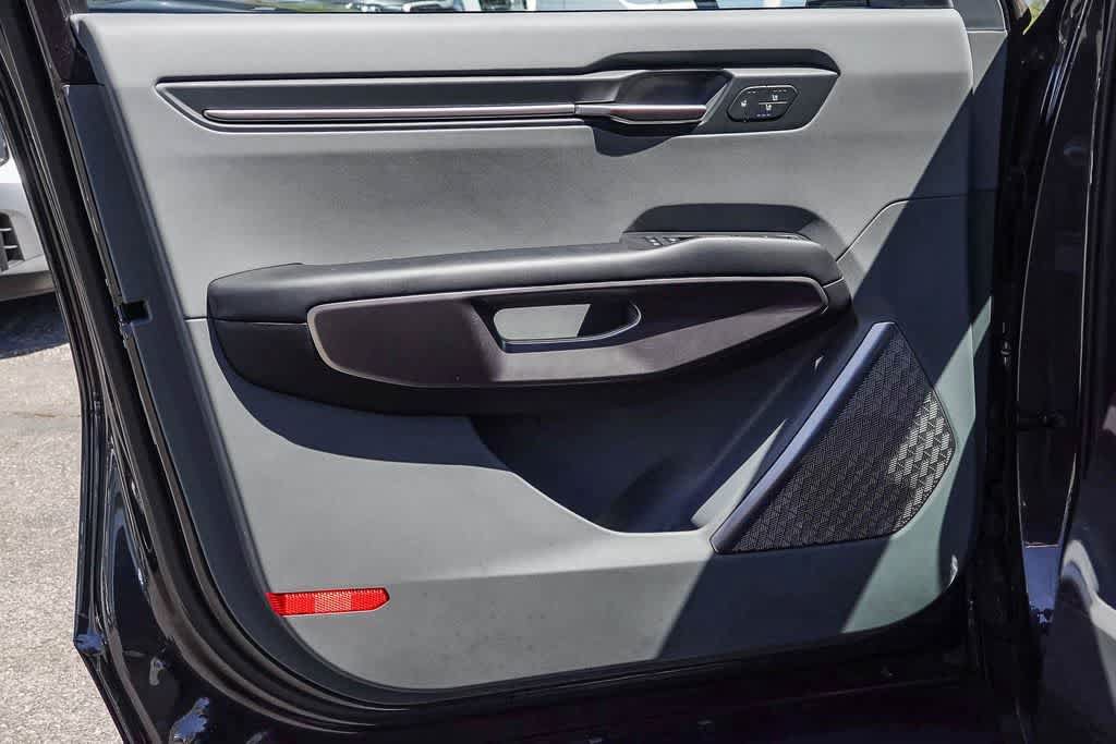 Certified 2024 Kia EV9 Wind AWD/4WD image 19