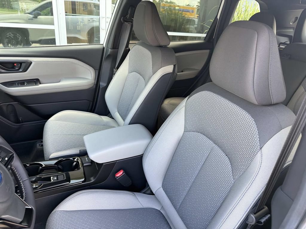 New 2026 Subaru Forester Premium AWD/4WD image 11