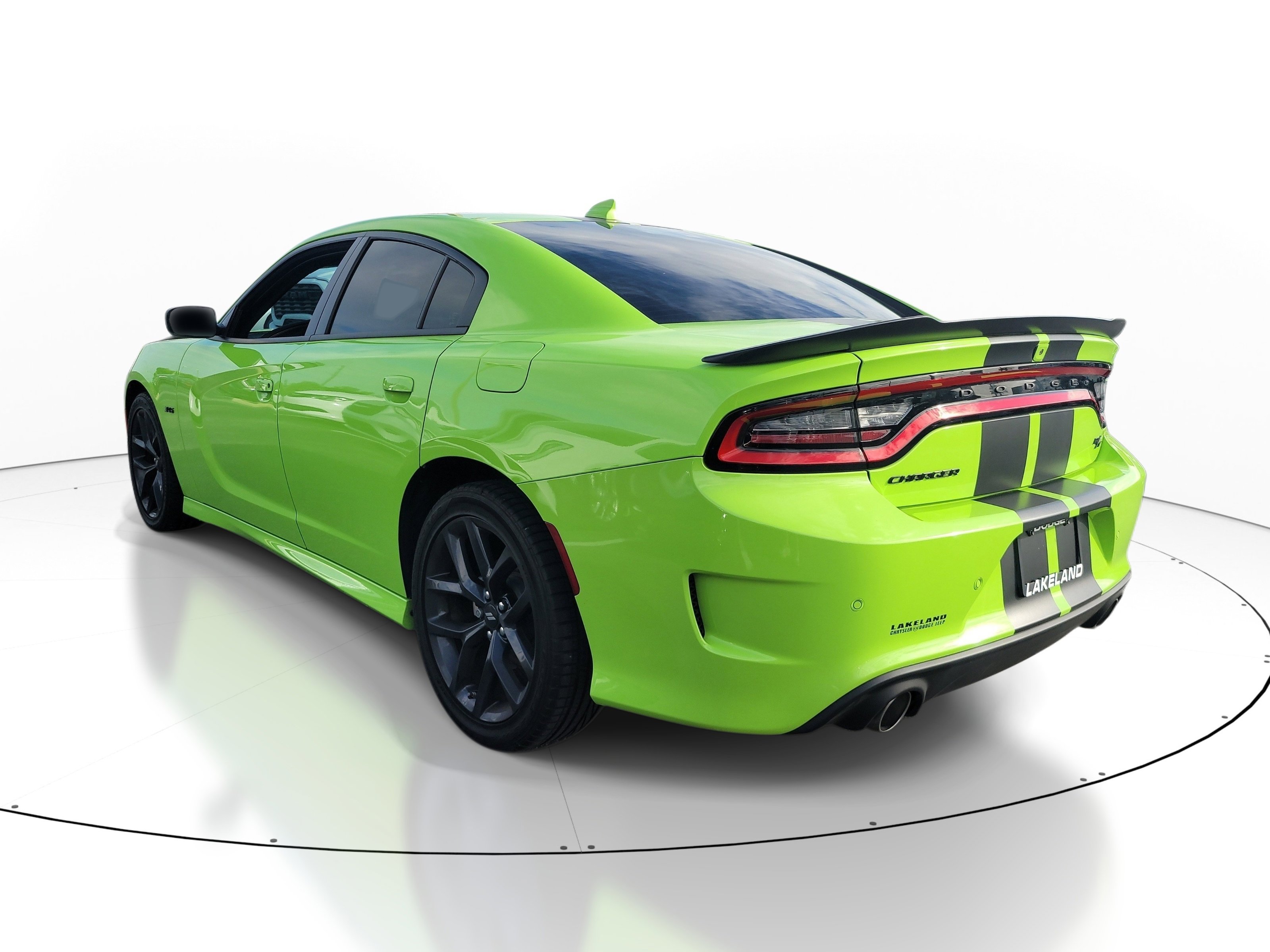 Used 2023 Dodge Charger R/T w/ Harman/Kardon Audio Group image 6